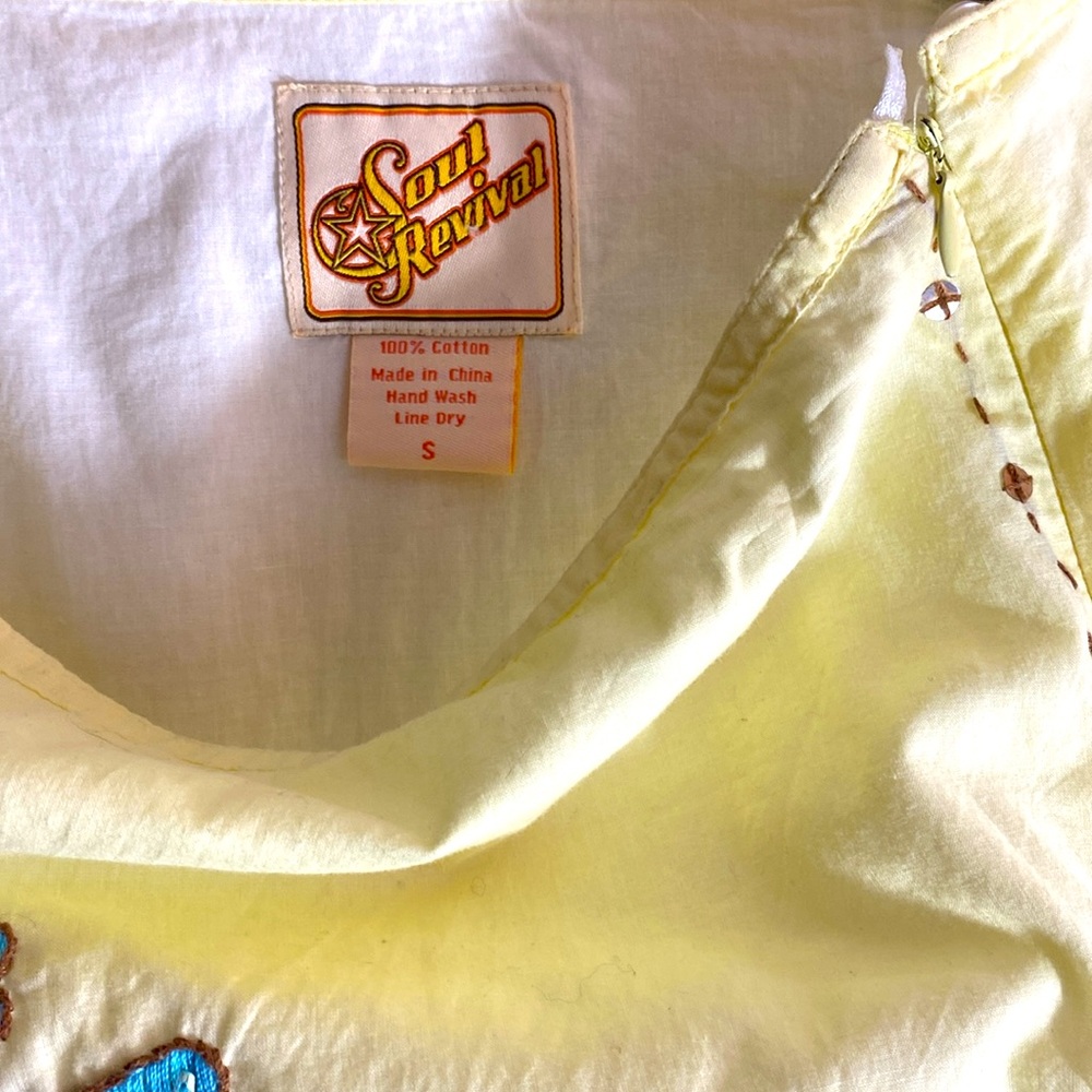 Vintage Soul Revival Skirt with Bird and Flowers Embroidered Design - Picture 4 of 4
